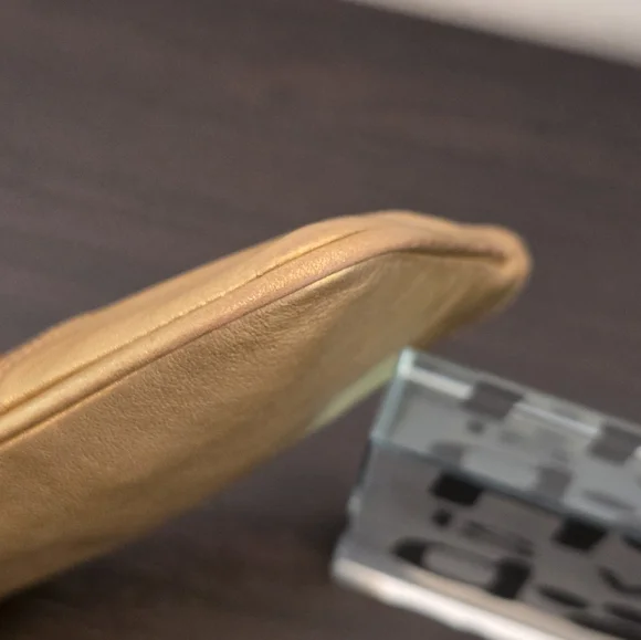 Coach Metallic Leather Gold Wristlet Clutch With Hot Pink Interior - Picture 7 of 10